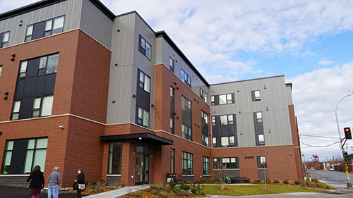 Duluth bricked apartment
